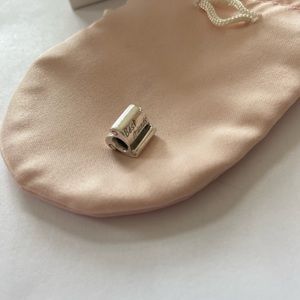 Pandora ‘Best Friends’ script charm